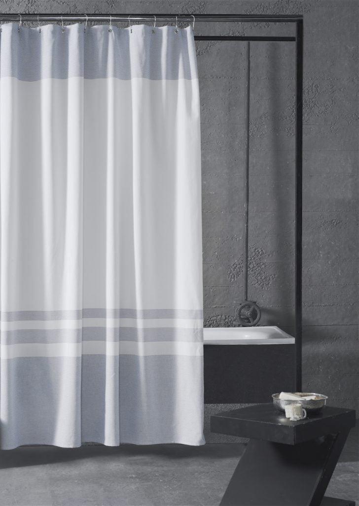 Badeforhæng, hvid med striber