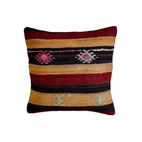 40x40 cm kelim pude 122 i smukke brændte farver. Leveres med inderpude