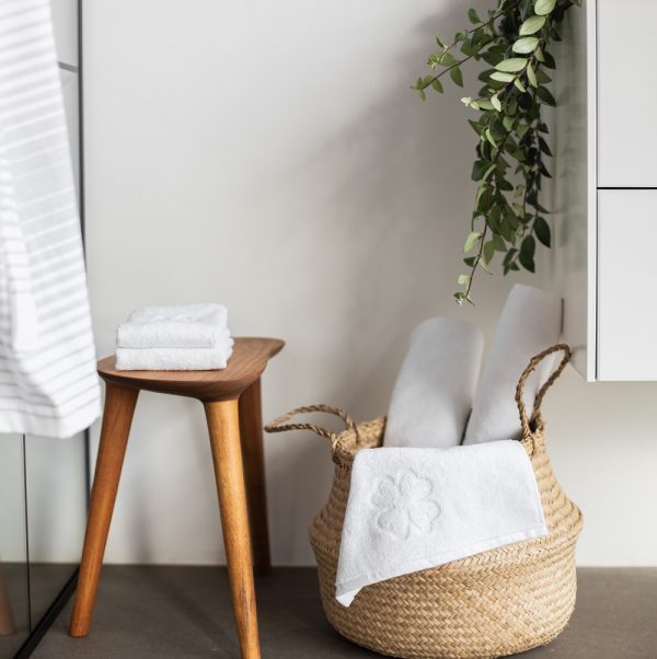 køb hvide økologiske håndklæder online fra finehome alba design