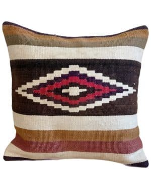 finehome kelim puder 60x60 cm i ægte kelim. Leveres med inderpude