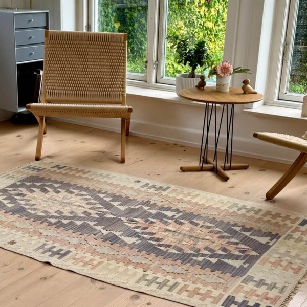 Eksklusivt og hyggeligt kelimtæppe fra finehome 107x176 cm